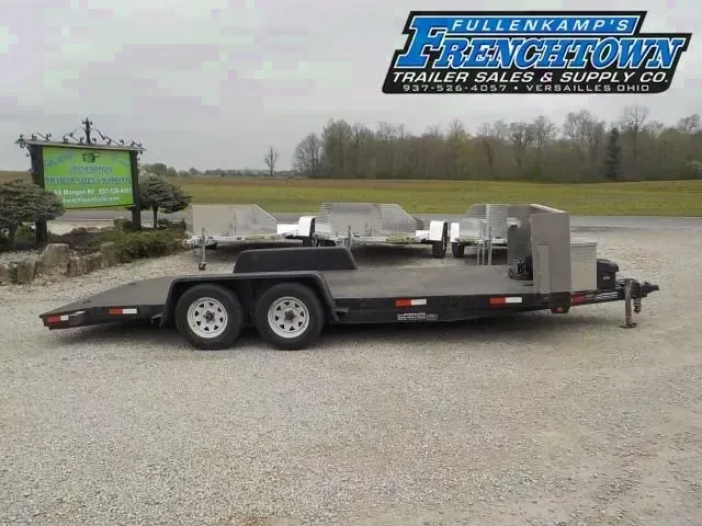 10647 - 2007 Down 2 Earth DTE8218SCH3.5B Car Hauler Trailer