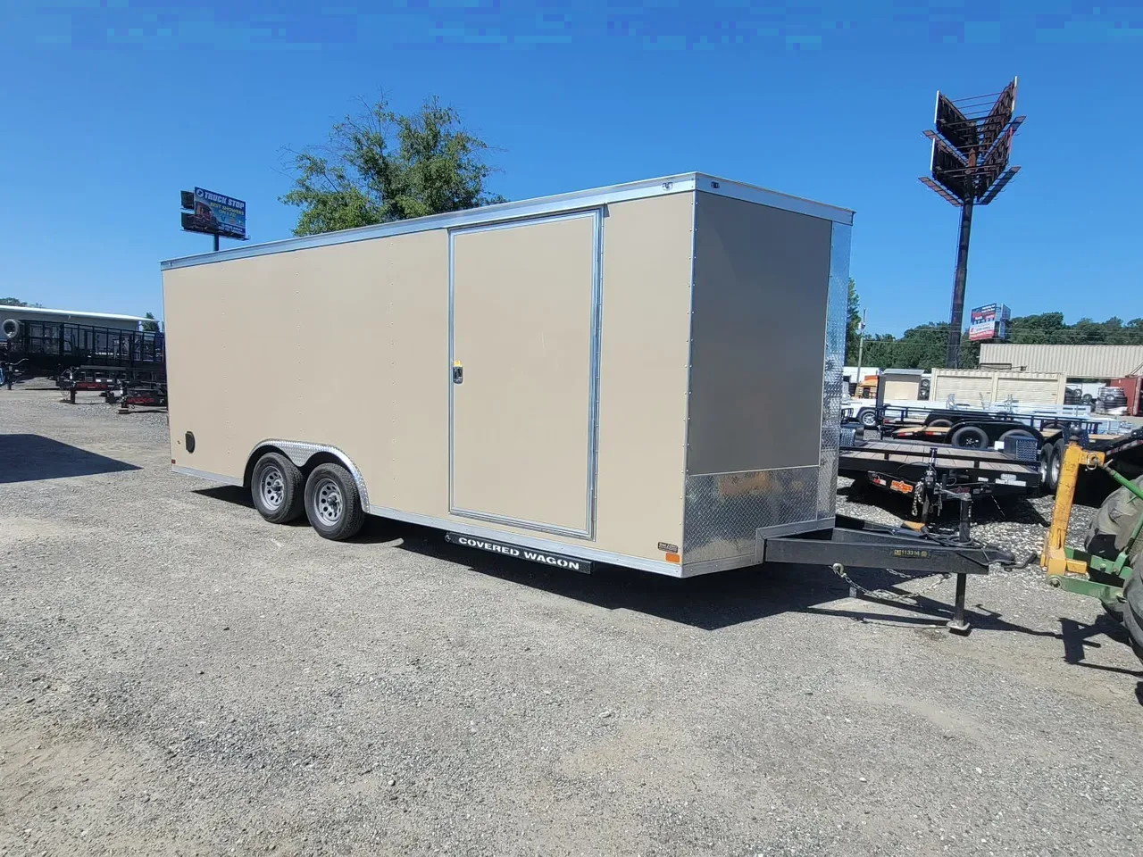 Enclosed 2026 8.5X20 Covered Wagon Trailers USED 8.5X20 Enclosed Car Hauler Trailer -ECCW8520-USED-113314 8.5 ft. x20 ft.