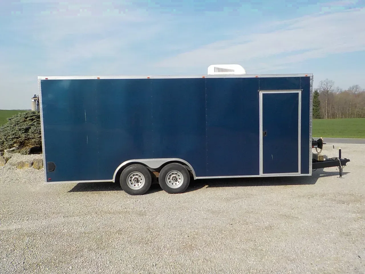 11341 - 2022 Luxe 8.5X20 TA3 Cargo Trailer