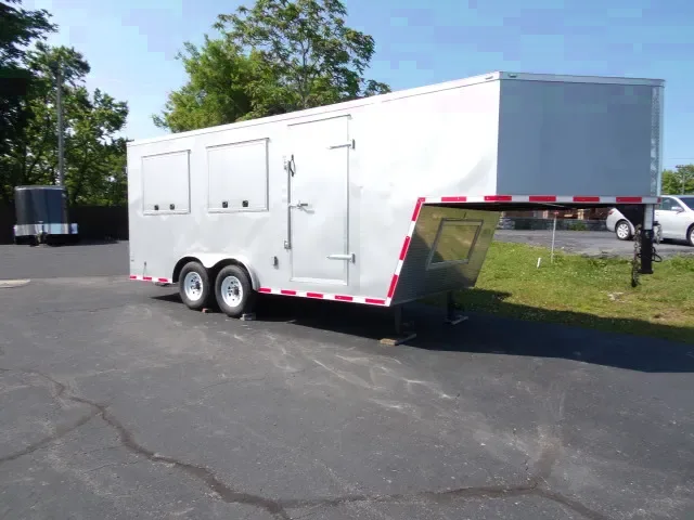 GOOSENECK VENDING TRAILER