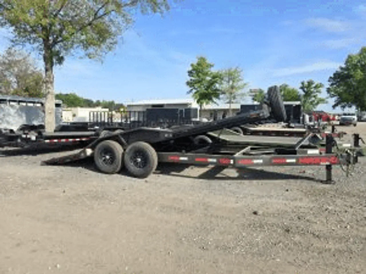 Equipment Trailer 2026 8.50X24 MAXXD Trailers USED T6X 8.5×24′ 14K power tilt drive over trailer -dte10224-T6X-USED-133325 8.50 ft. x24 ft.