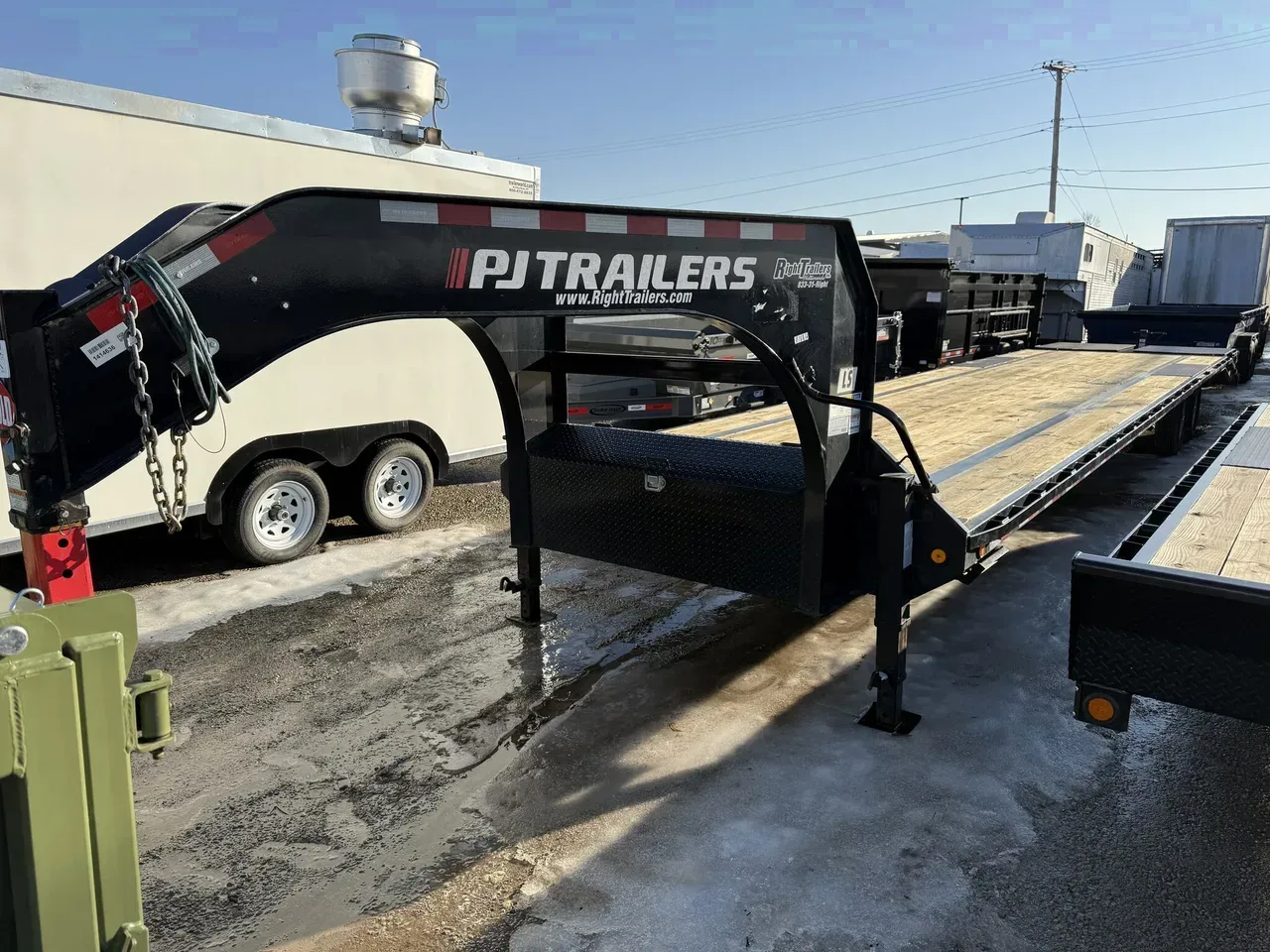 414636 - 2025 PJ Trailers 8.5' x 40' (35+5) Gooseneck (2)7K Axles Equipment Trailer