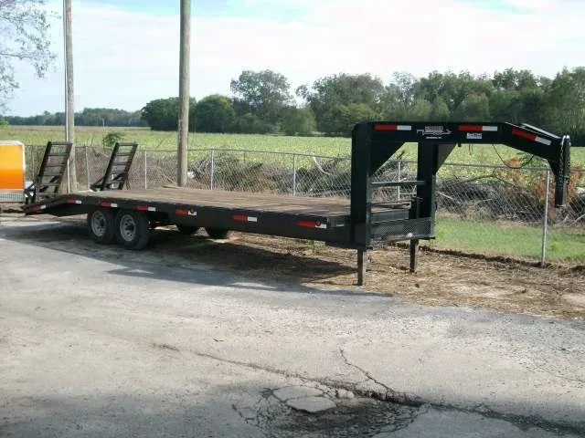 used 25' gooseneck deckover equipment trailer 14k