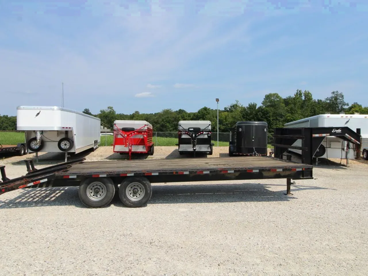 2007 Delta Trailers 20+4 GN Flatbed Trailer