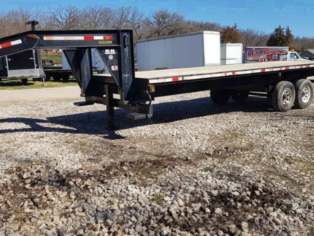 2004 B&B 8.5 x 24' Gooseneck 14K Flatbed Trailer