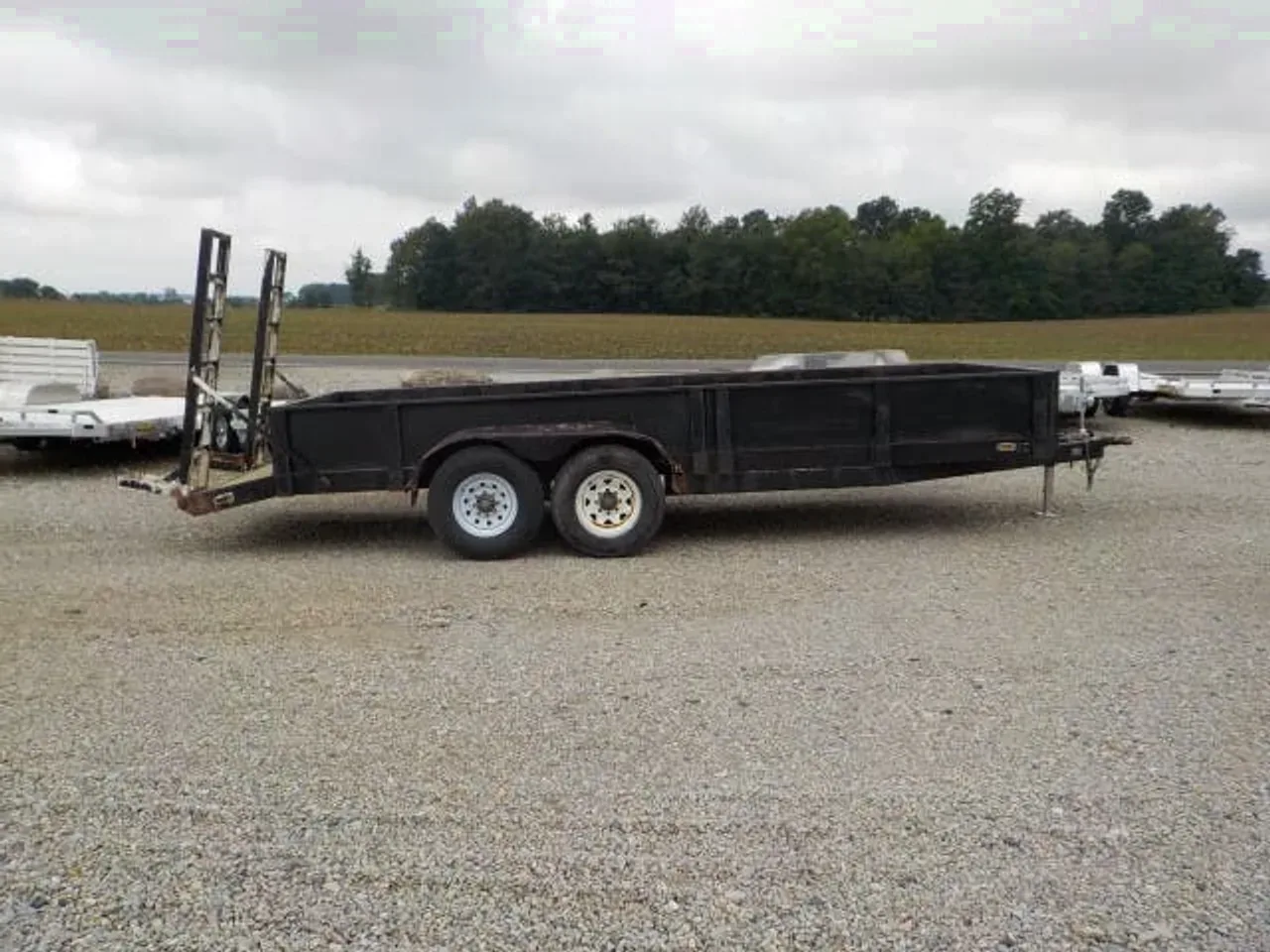 11100 - 2000 Home Made Home Made Equipment Trailer