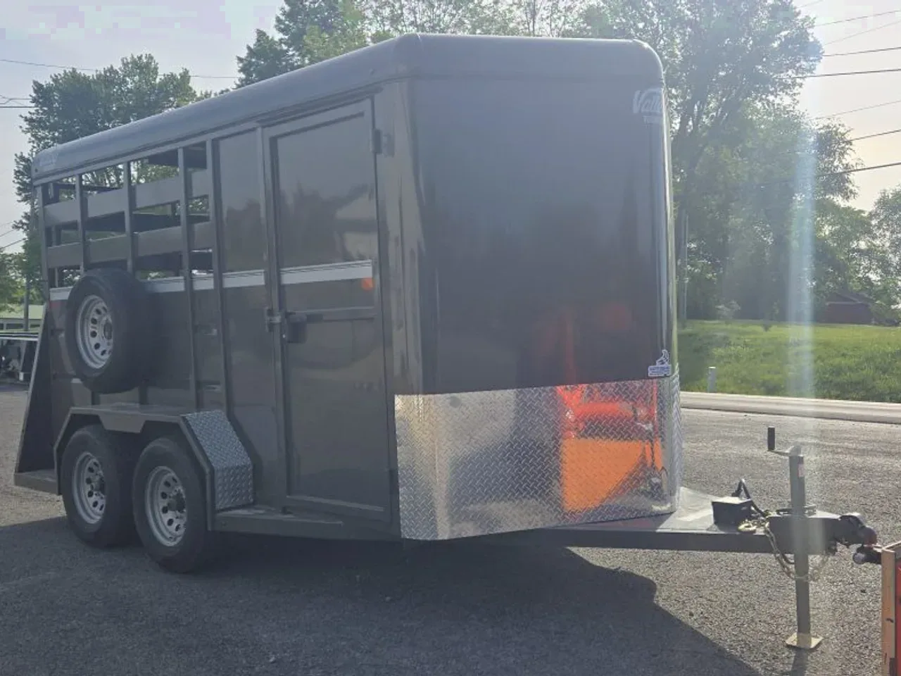 REPO 2026 Valley Trailers 2-Horse Economy Slant 14' x 6'8" x 7' (2800)