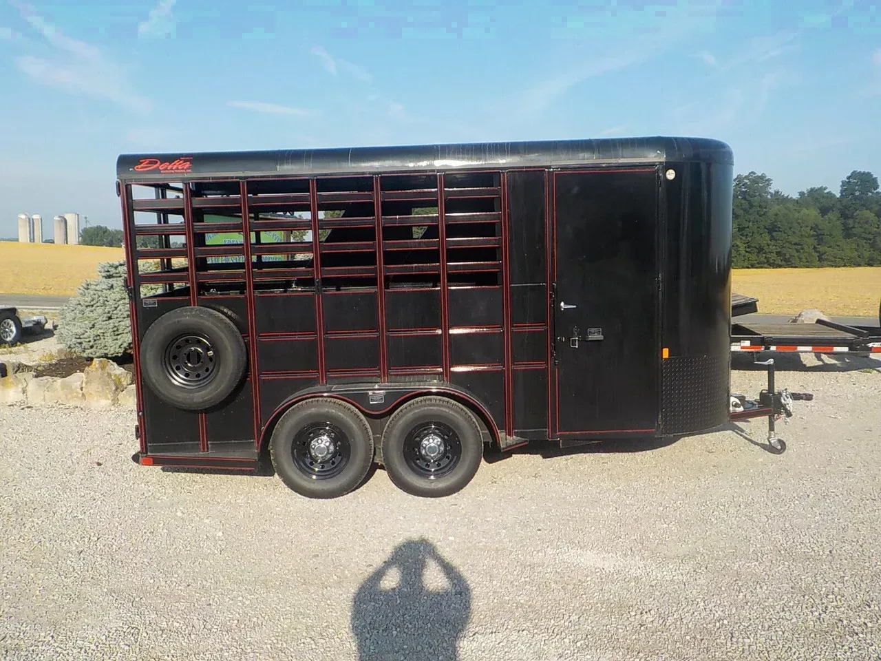 11859 - 2025 Delta 500 COMBO, 3-HORSE SLANT STOCK COMBO Cattle/Livestock Trailer