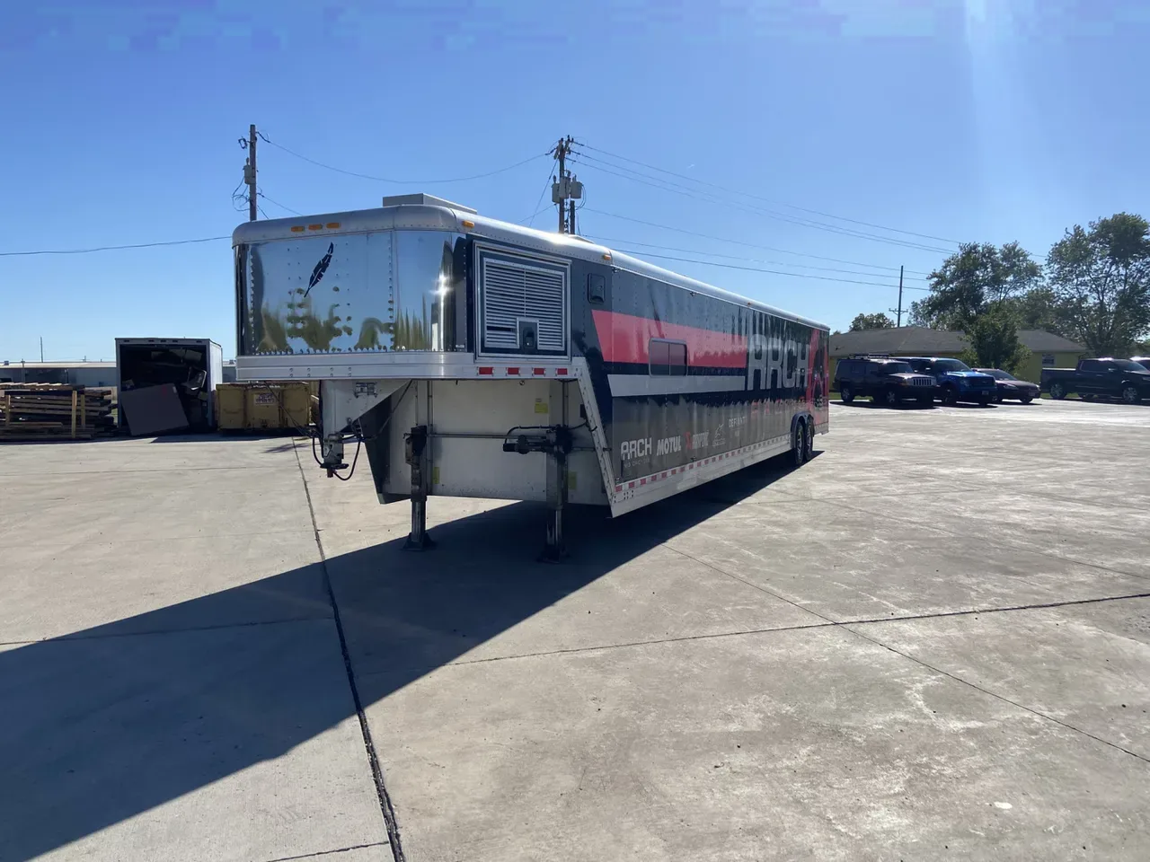 2000 Featherlite Trailer