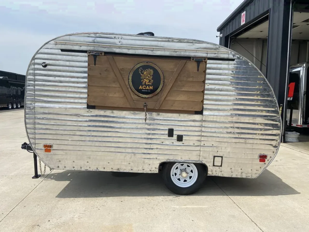 1959 Mobile Drink Trailer