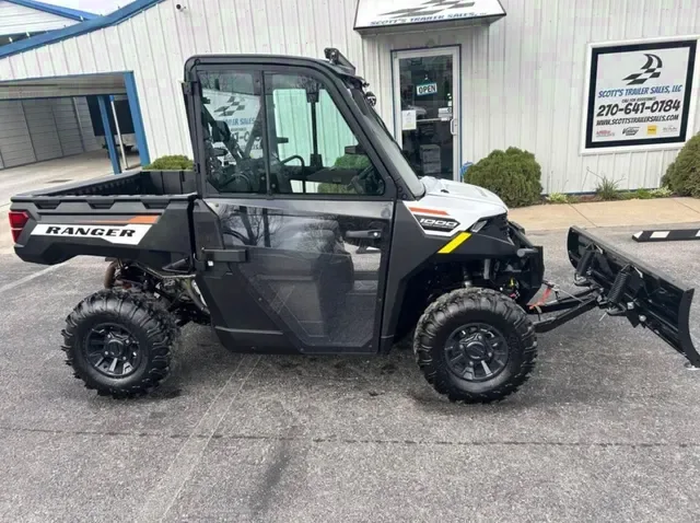 2024 Polaris Side by Side (Sport)