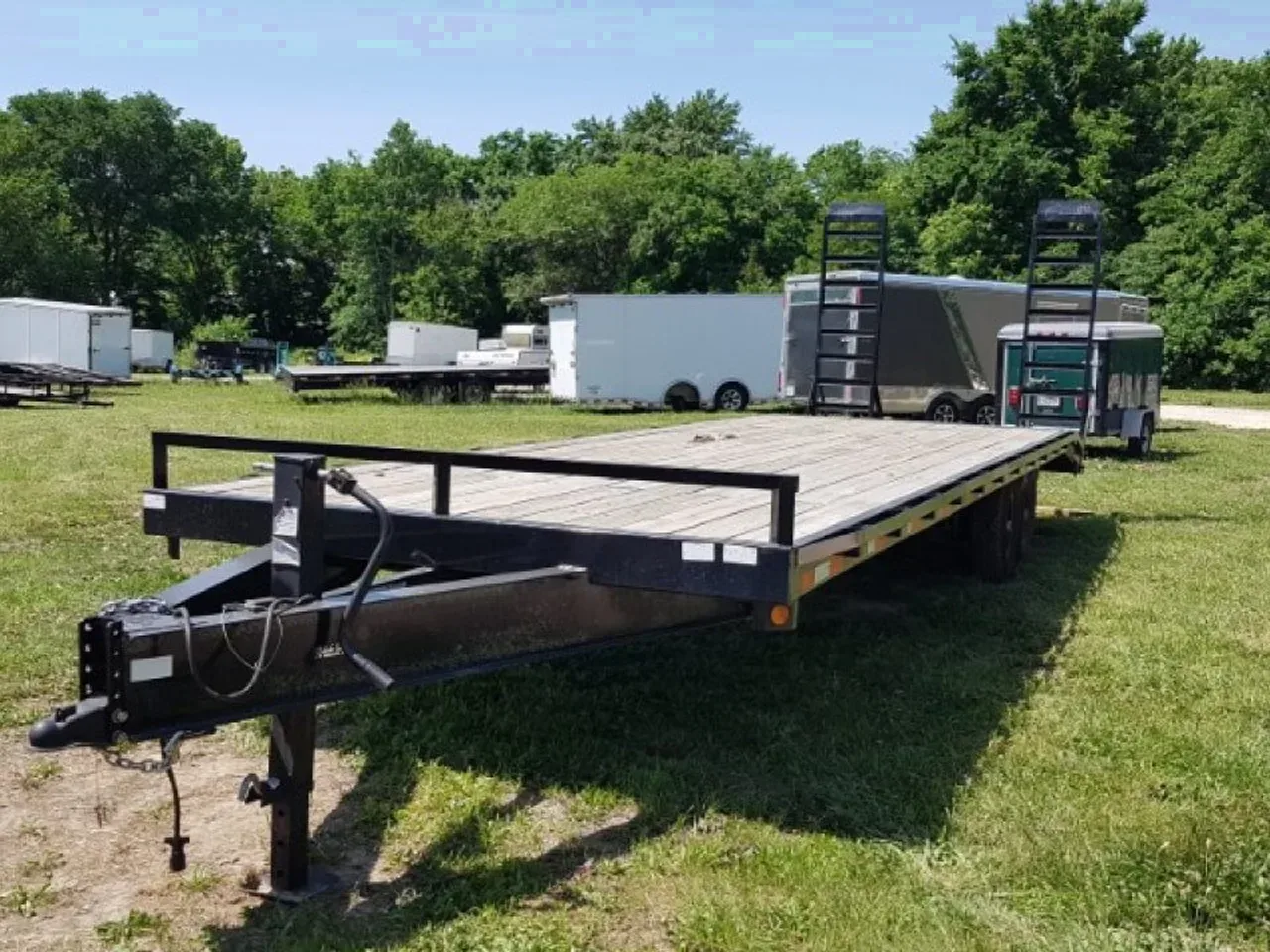 2022 QUALITY TRAILERS 1" x 28' (24'+4' Dove Tail) Other