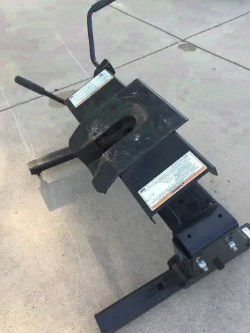 USED Trailer Accessory 5th Wheel Slider - Stoughton, WI