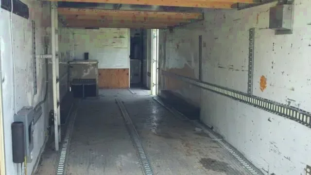 1998 United 48ft Toy Hauler/Camper,Diesel