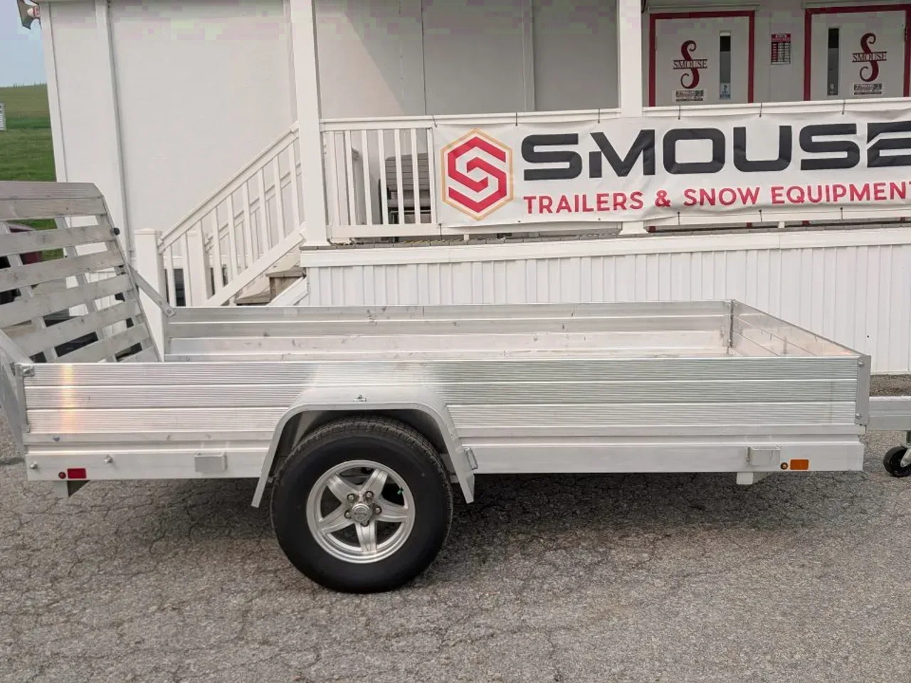 2020 Aluma 5'3" x 10 HD Utility, 20575R14 Aluminum Wheels & Tires